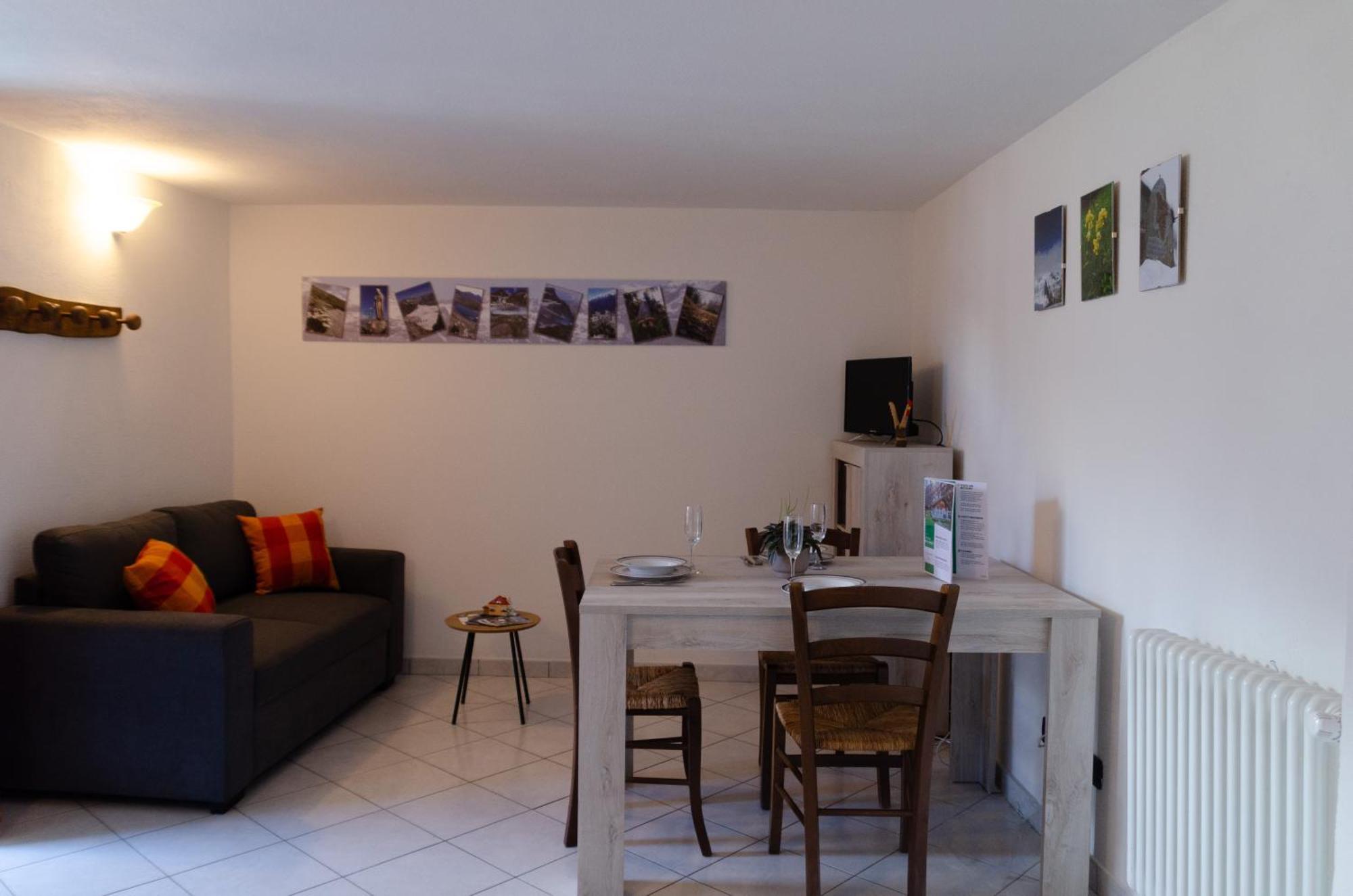 La Casa Degli Aromi - Vista Montagna E Relax Villa Aosta Dış mekan fotoğraf